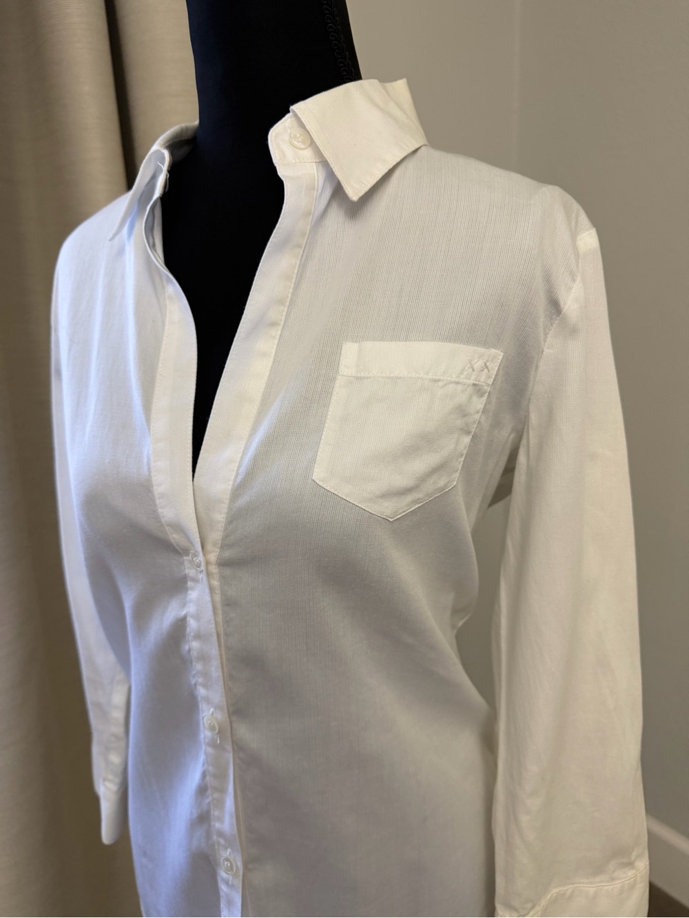 Elizabeth and James Cohen White Tailored Button-Down Shirt - Picture 3 of 11